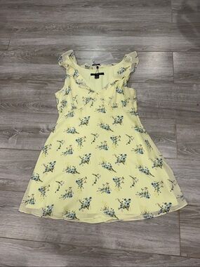 French Connection Yellow Floral Ruffle Shoulder Dress size 14